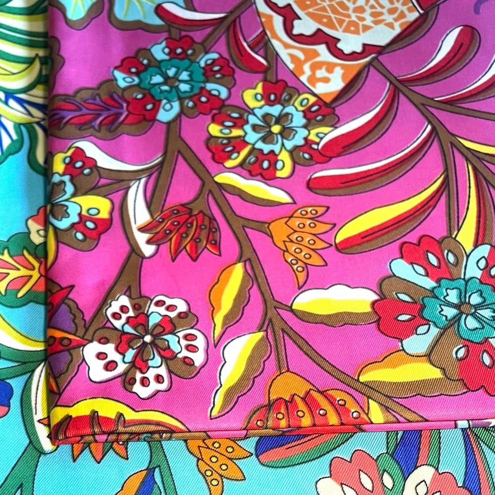 Silk Scarf Floral print